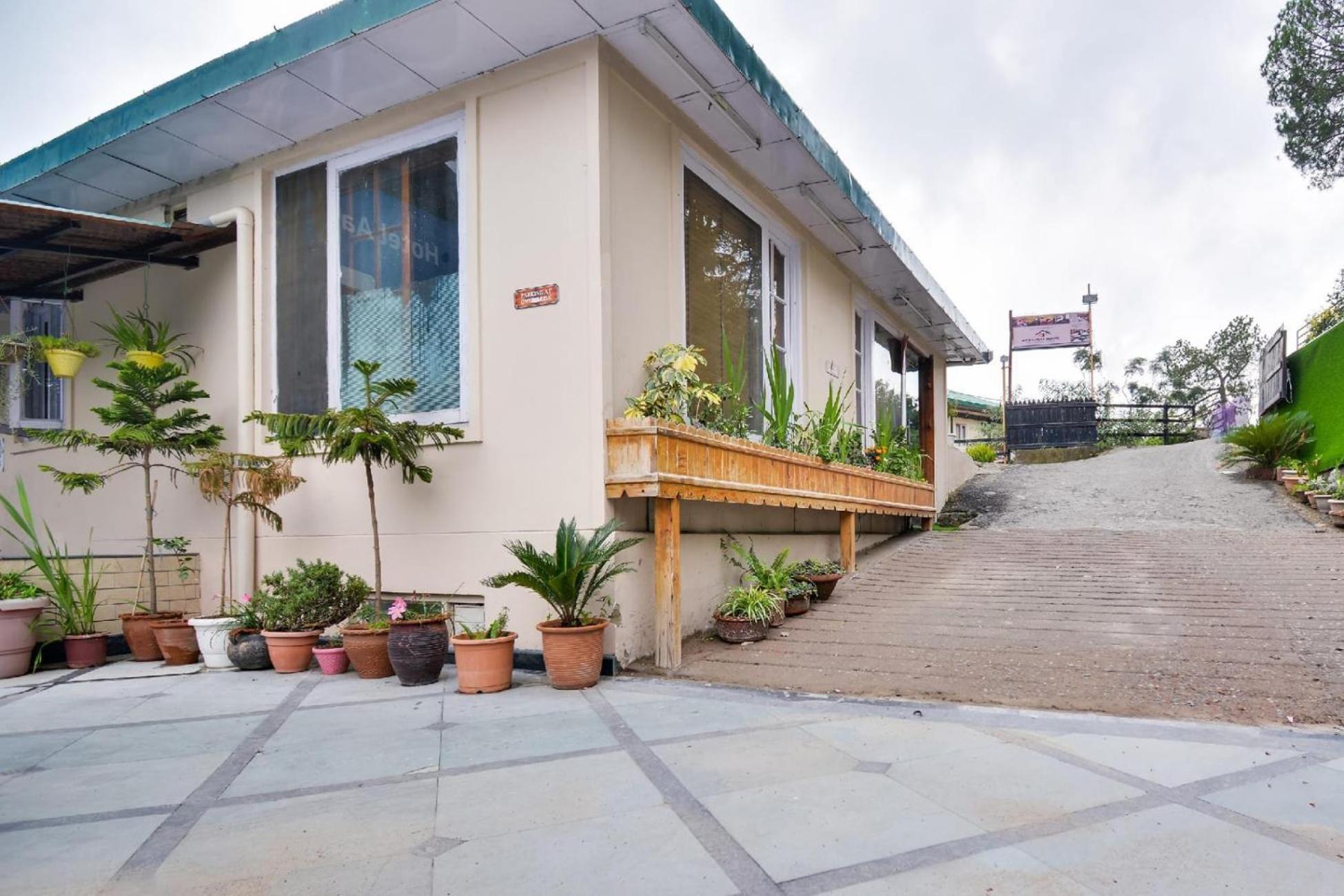 Aangan Regency Hotel Shimla Luaran gambar