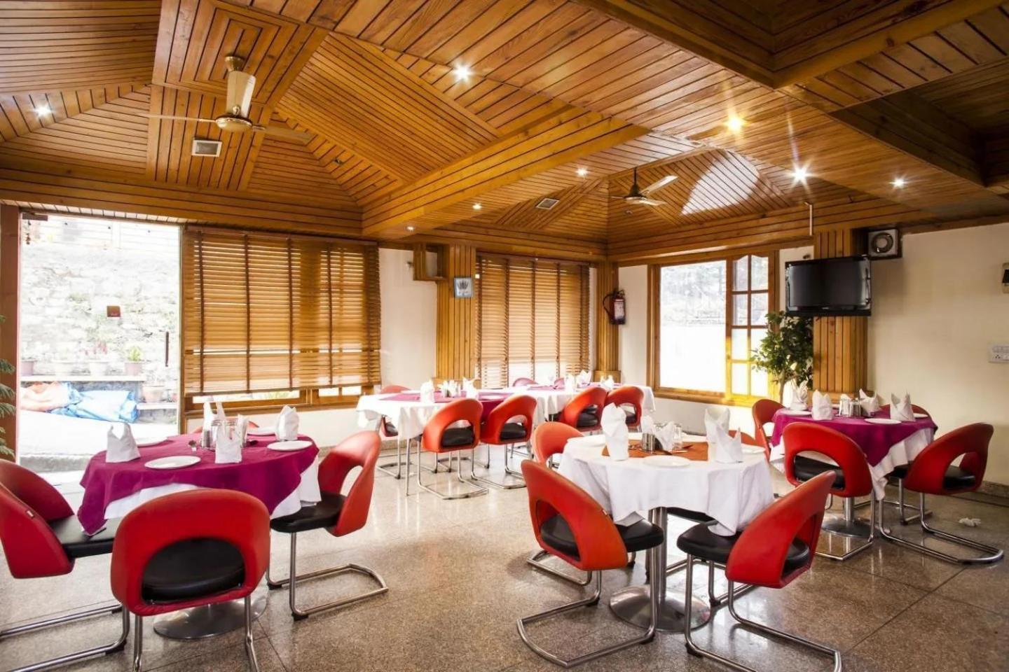 Aangan Regency Hotel Shimla Luaran gambar