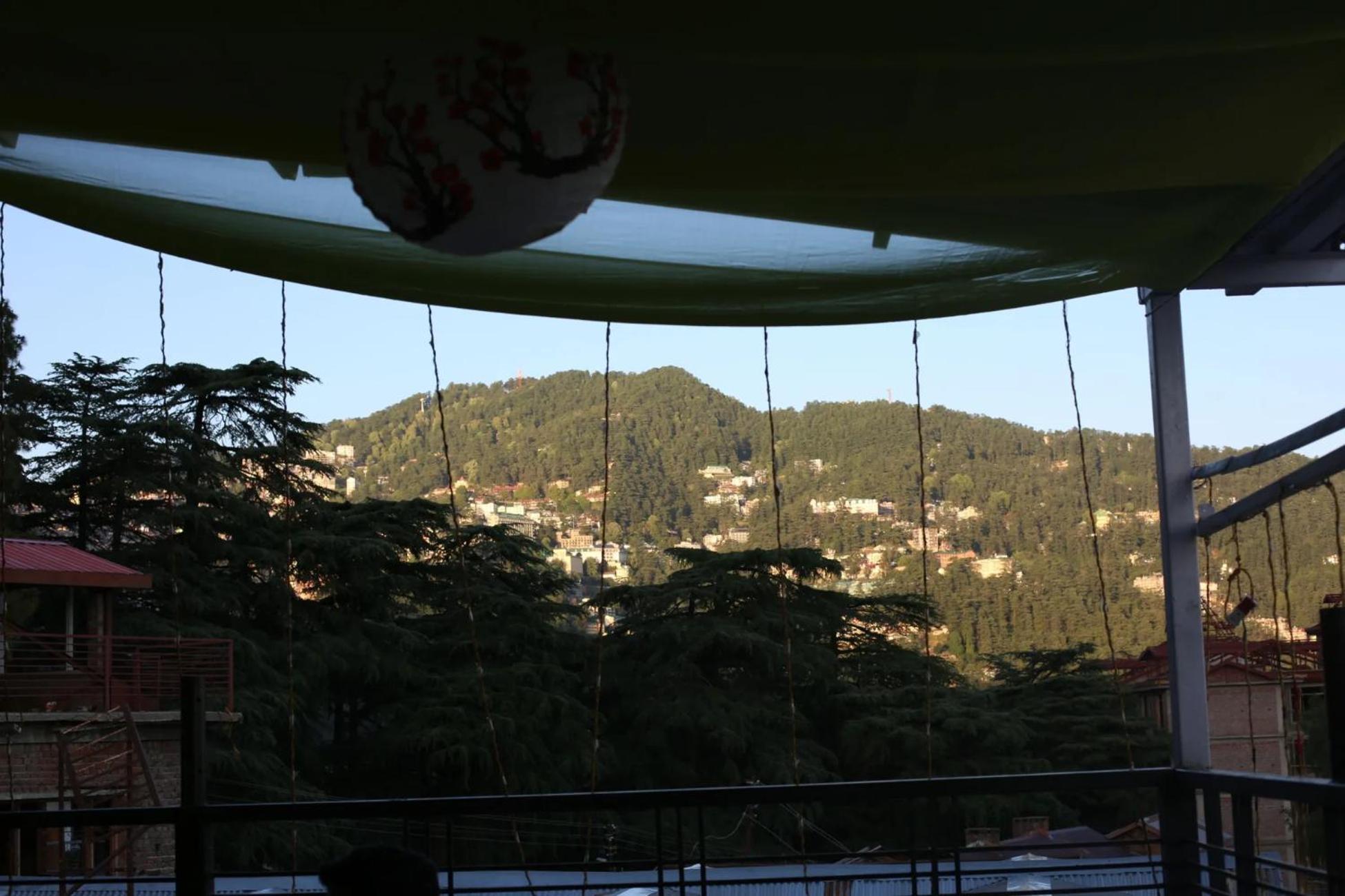 Aangan Regency Hotel Shimla Luaran gambar
