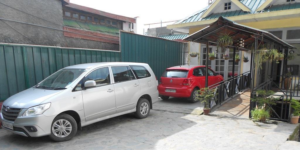 Aangan Regency Hotel Shimla Luaran gambar